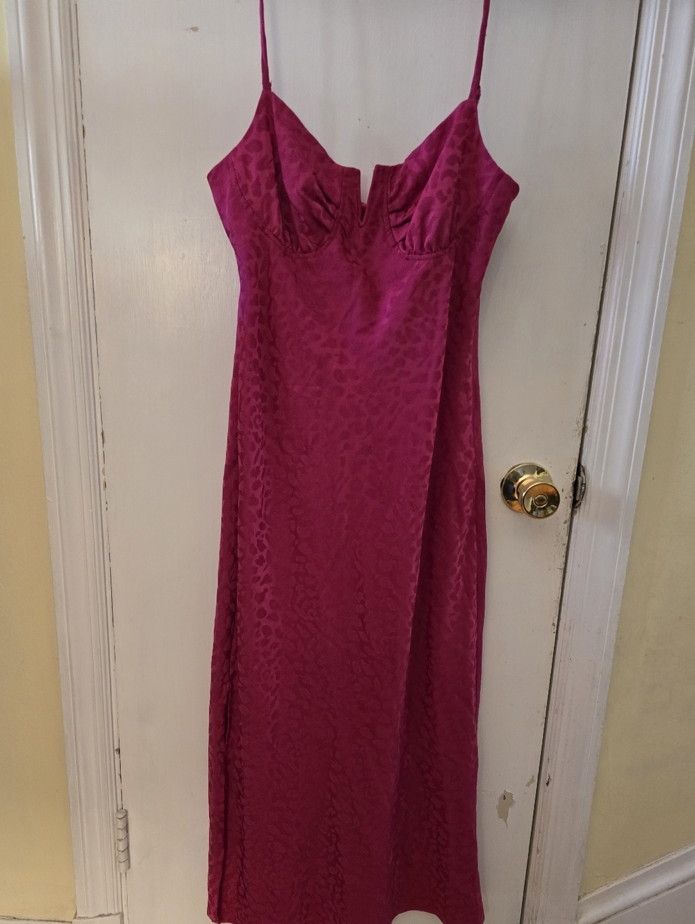 NWT WAYF Elvira Raspberry Pink Leopard Print Midi Dress, Size Medium